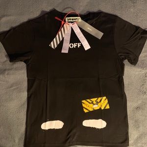 Off-white T-shirt